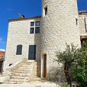 https://maison-de-village-charme-et-confort.midi-pyreneeshotels.com